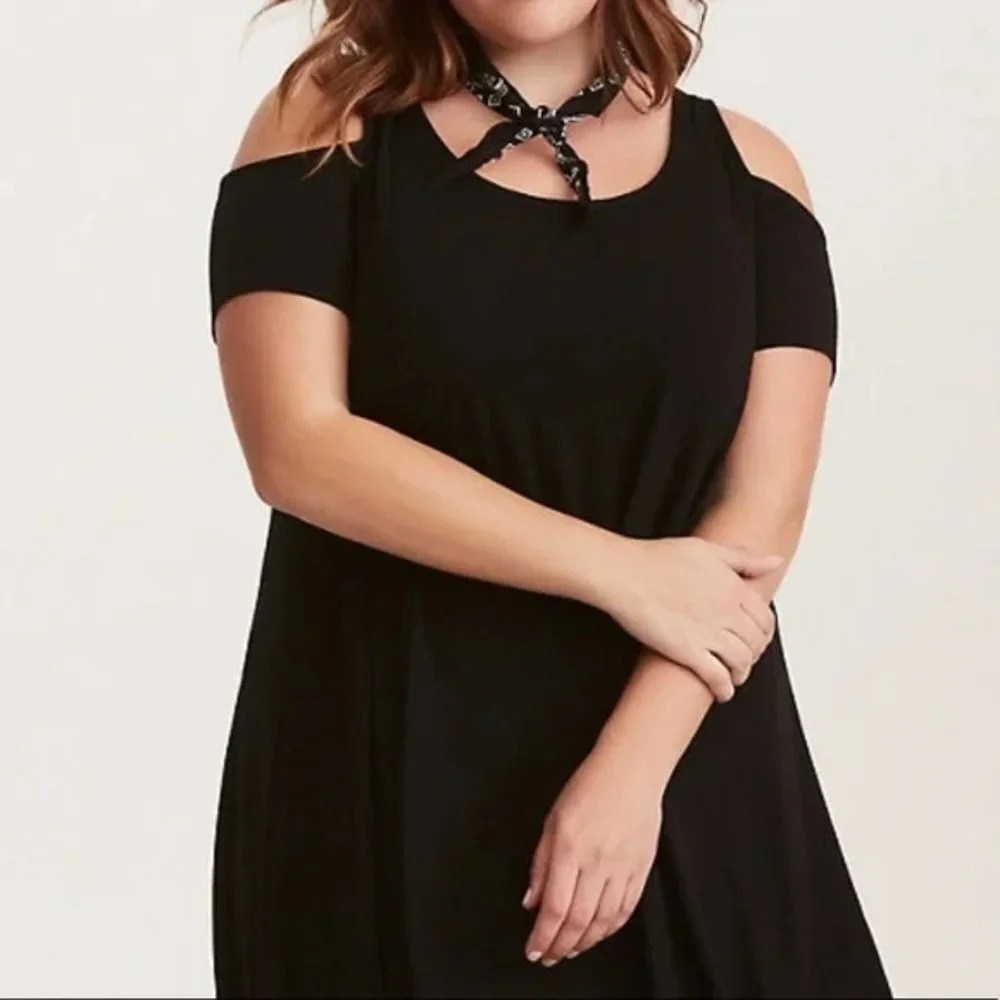 Torrid Classic Black Cold Shoulder Trapeze Jersey Dress in Size 3
